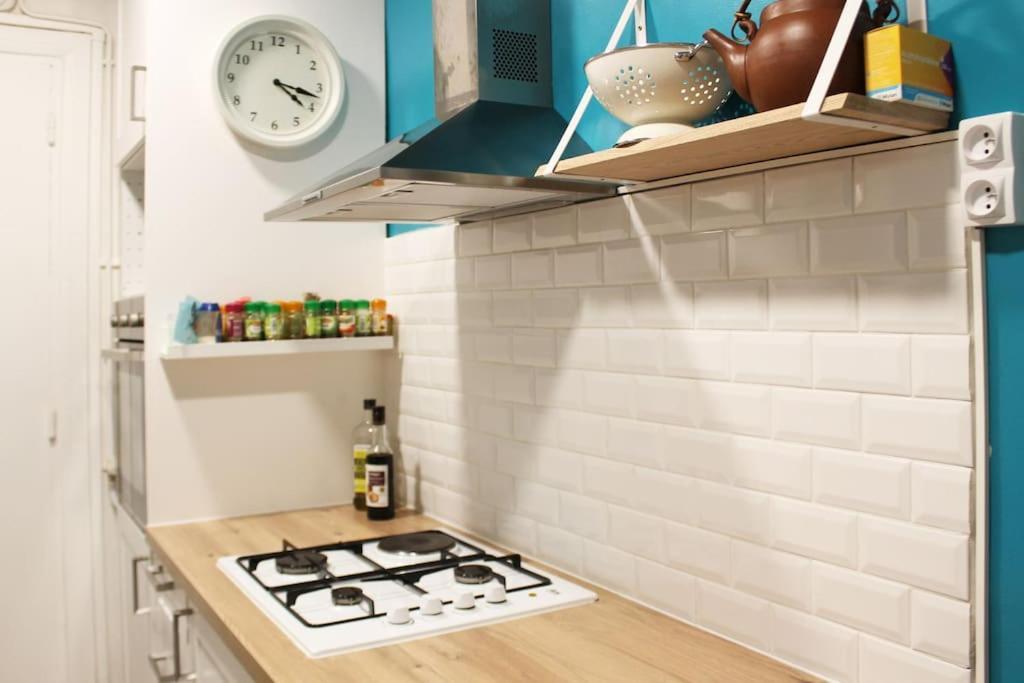 Paris Langeac Apartments الغرفة الصورة
